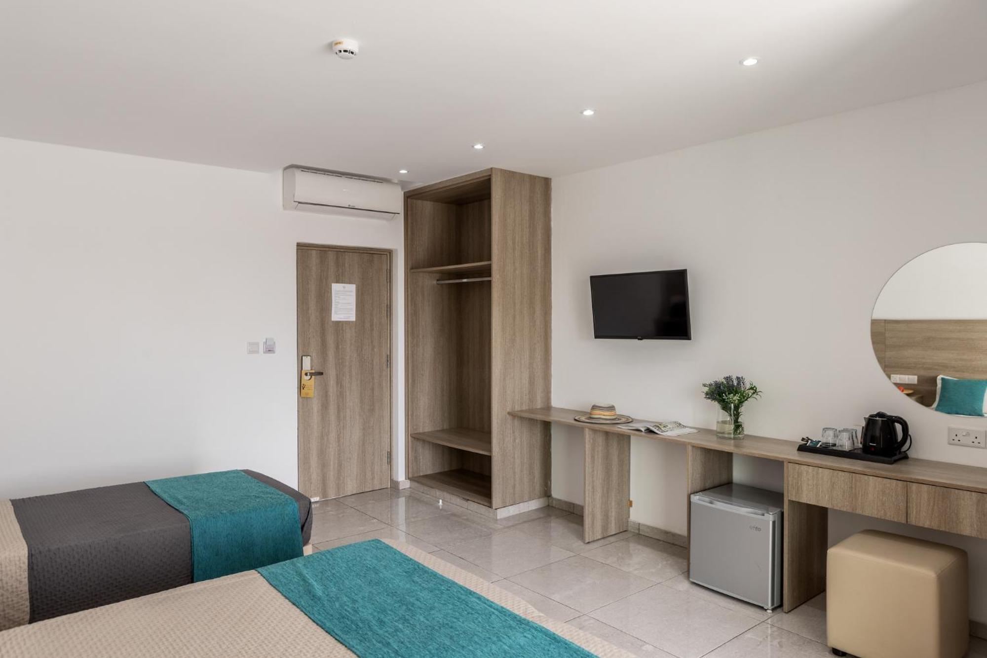 Milea Hotel Ayia Napa Habitación foto