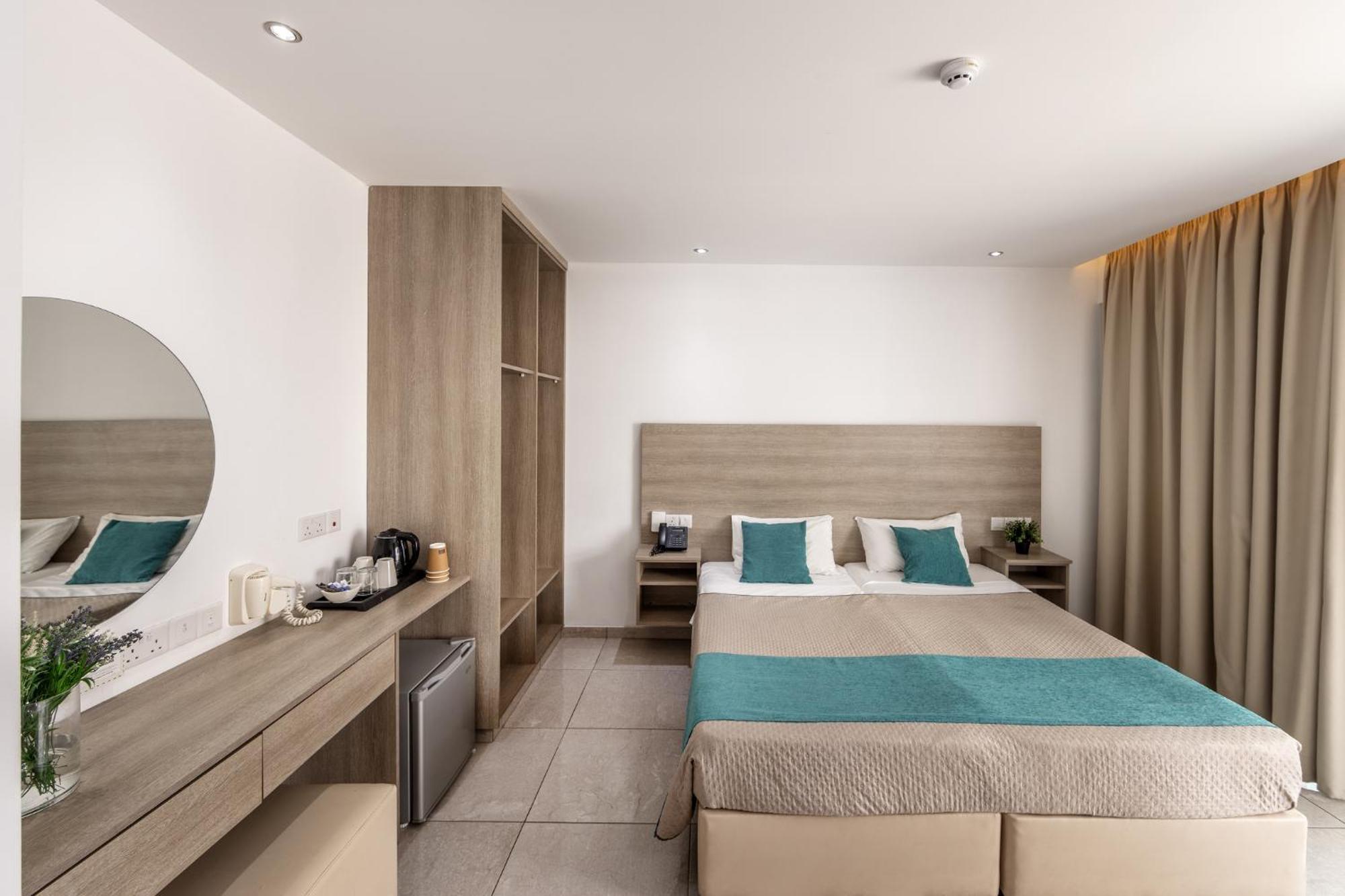 Milea Hotel Ayia Napa Habitación foto