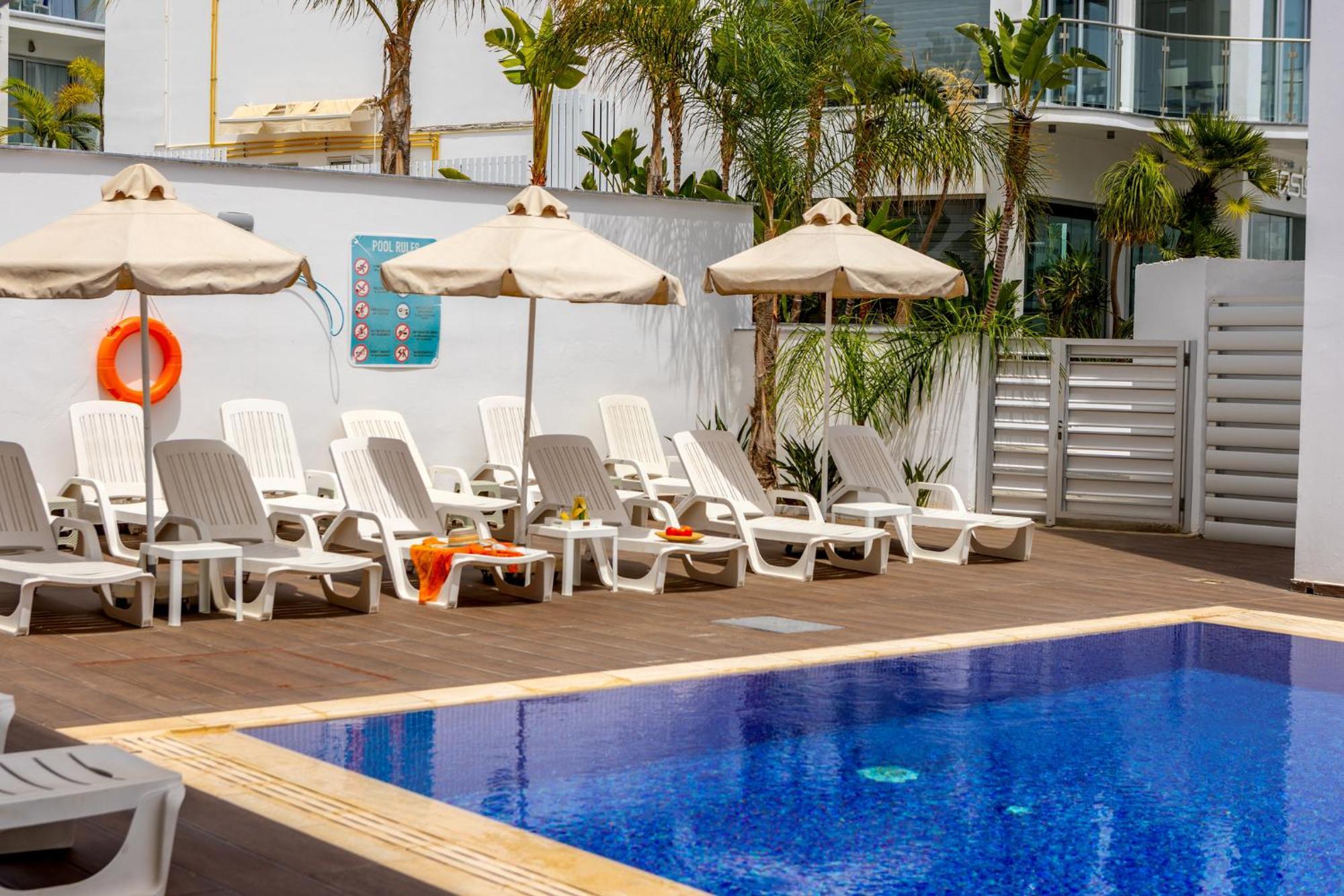 Milea Hotel Ayia Napa Exterior foto