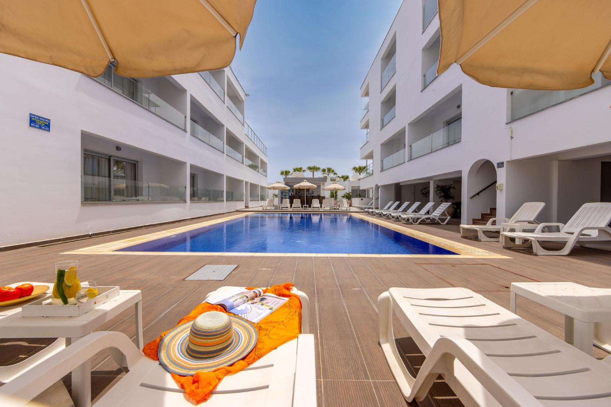 Milea Hotel Ayia Napa Exterior foto