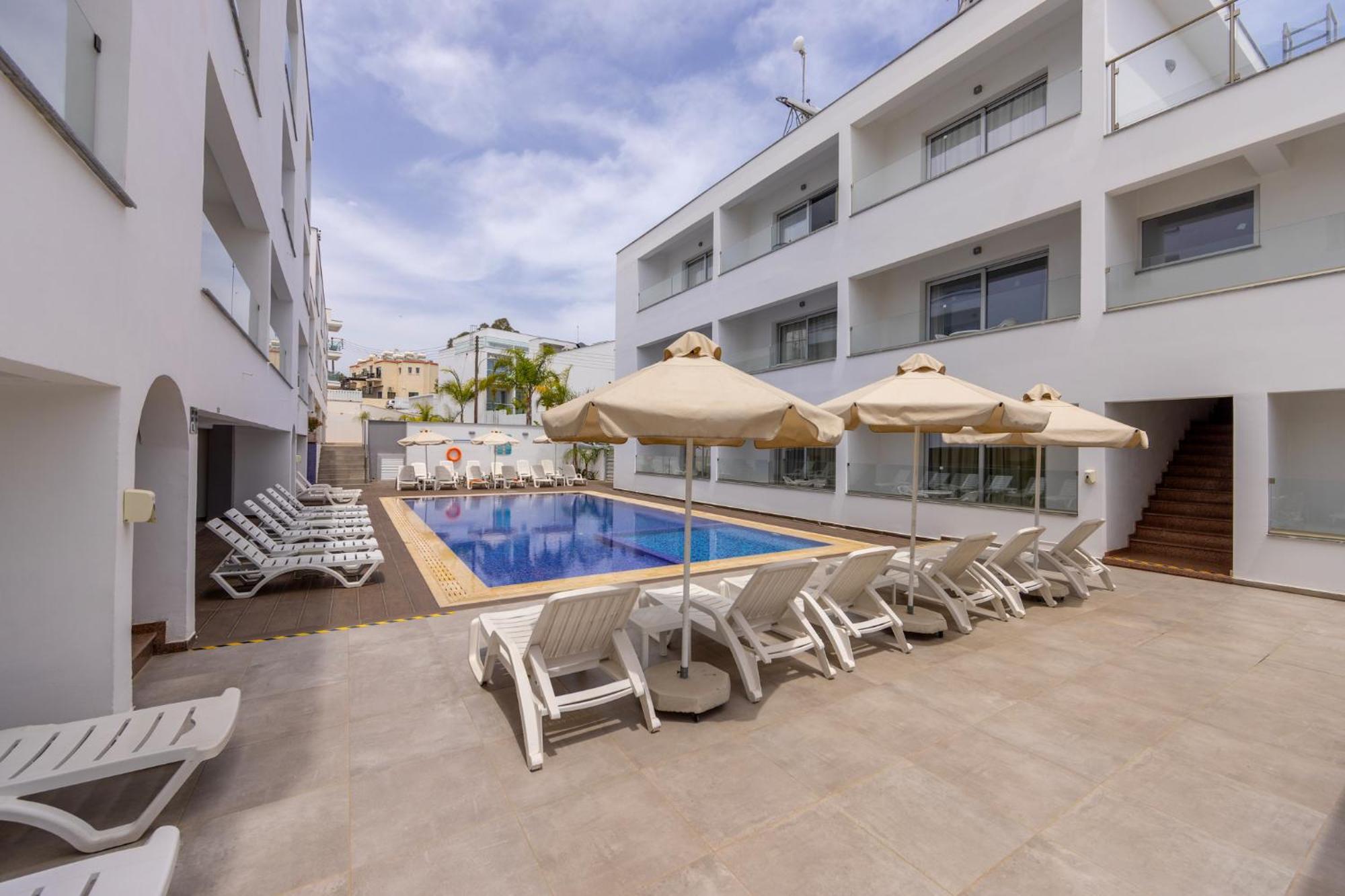 Milea Hotel Ayia Napa Exterior foto